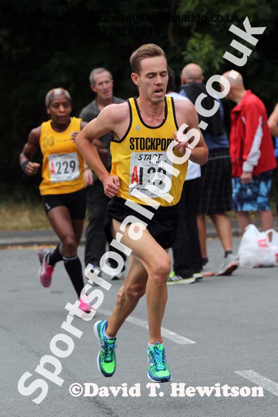 Senior mens Northern 6 Stage Road Relay, Warrington. Photo: David T. Hewitson/Sports for All Pics